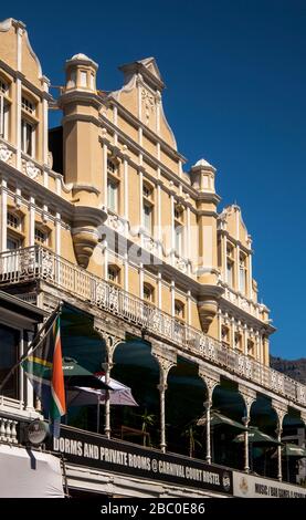 South Africa, Cape Town, Long Street, Carnival Court Hostel, late Victorian Colonial era building with cast iron balcony Stock Photo