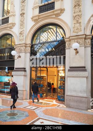 PRADA - 27 Photos & 10 Reviews - Galleria Vittorio Emanuele II 63, Milano,  Italy - Leather Goods - Phone Number - Yelp