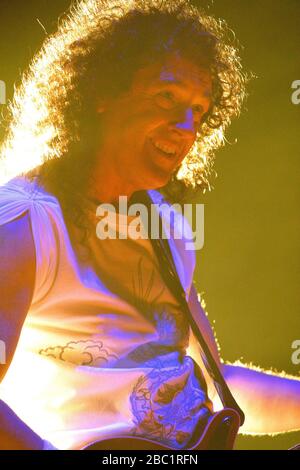 Queen performing at the Spectrum in Philadelphia on March 14, 2006.  Credit: Scott Weiner/MediaPunch Stock Photo