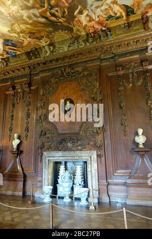 Great Chamber, Chatsworth House - Derbyshire, England Stock Photo