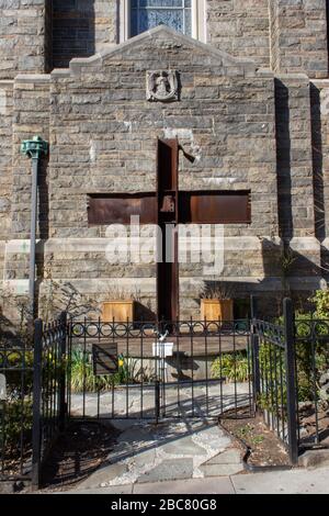 iron cross recovered from the 9-11terrorist attack site and presented to the Church of the Good Shepherd as a memorial by the Port Authority Police Stock Photo