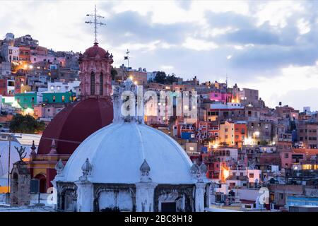 Mexico,  Guanajuato State, Guanajuato,  view of church domes and view of the colourful city Stock Photo