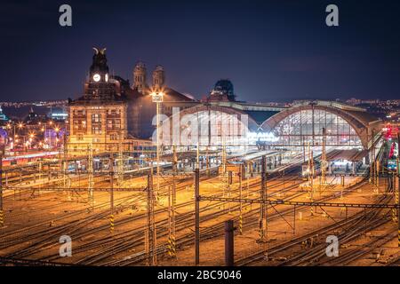 PRAGUE, CZECH REPUBLIC, MARCH 2020: Night view of the main hall of the Prague main train station. Long exposure railway cityscape. Stock Photo