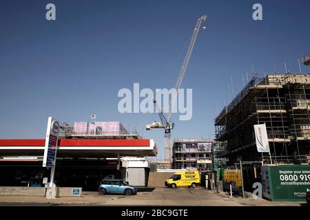 AJAXNETPHOTO. 2018. WORTHING, ENGLAND. - CONSTRUCTION SITE - RETIREMENT APPARTMENT HOMES UNDER CONSTRUCTION NEAR HEENE ROAD ON THE OLD MERCANTILE INSURANCE OFFICE SITE.PHOTO:JONATHAN EASTLAND/AJAX REF:DP1X182706 124 Stock Photo