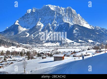 Village in winter, Lermoos, Zugspitz Arena, Tyrol, Austria, Europe ...
