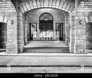 Winthrop Hall, University of Western Australia, built in 1932 with cathedral-like old buildings Stock Photo