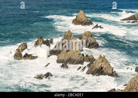 Spain, north coast, Galicia, Acantilados de Loiba, 'El banco más bonito del mundo' (most beautiful bank in the world) Stock Photo