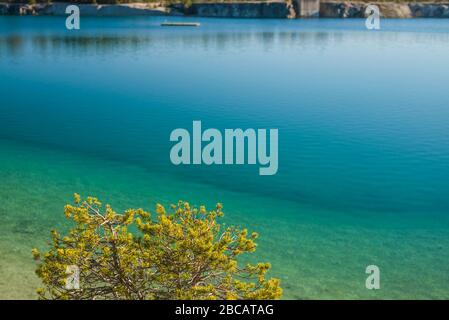 Sweden, Gotland Island, Labro, Bla Lagunen, Blue Lagoon, natural swimming area in former chalk quarry with blue green water Stock Photo