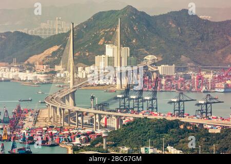 Hong Kong, China.  Stonecutters Bridge, connecting Stonecutters Island and Tsing Yi island and crossing the Rambler Channel.  With a total length of 1 Stock Photo