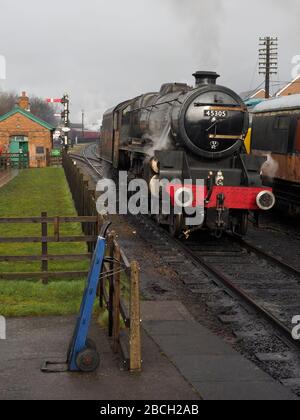 Steam loco in siding of Loughborough Central heritage railway station Stock Photo