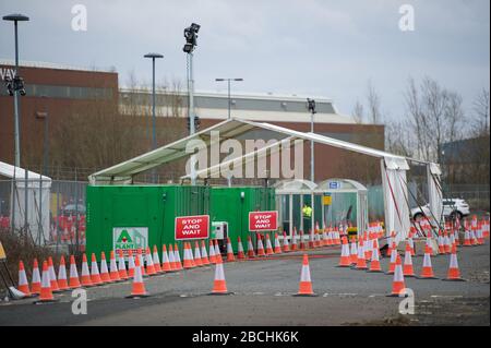 Glasgow, UK. 4th Apr, 2020. Pictured: New drive-thru style coronavirus (covid19) testing centre to open tomorrow. Situated at Glasgow Airport's long-stay car park which has been transformed into a drive-thru style mobile testing centre to support the |Scottish Governments Covid-19 pandemic response. Credit: Colin Fisher/Alamy Live News Stock Photo