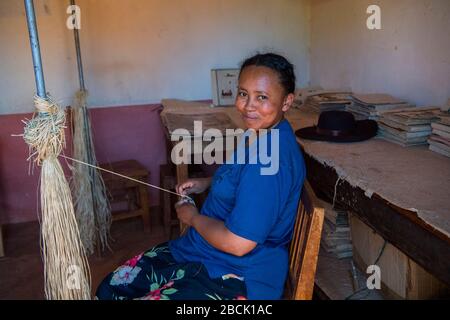 Africa, Madagascar, Ambalavao. Women making Antemoro paper. The Antemoro (or Antaimoro) are an ethnic group of Madagascar. This ethnic group traces it Stock Photo