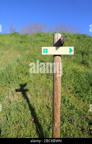 Panneau de randonnée. Sans inscription. Saint-Gervais-les-Bains. Haute-Savoie. France. Stock Photo