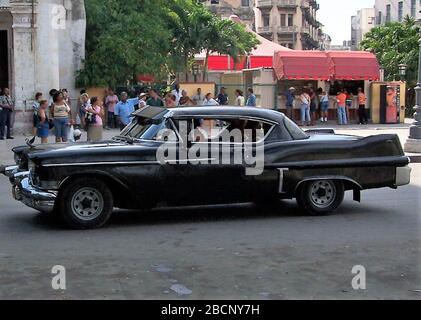 Cuba Voiture Cubaine Photo Laurent Lairys Dppi Stock Photo Alamy