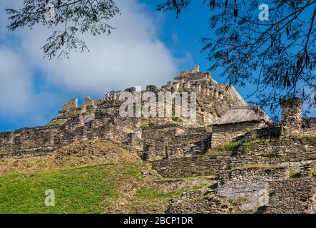 Acropolis, Maya ruins at Tonina archaeological site, near Ocosingo, Chiapas, Mexico Stock Photo