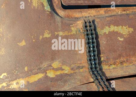 Rusty Chain Machine Corroded chain on a rusty gear wheel of an antique machine Stock Photo ...