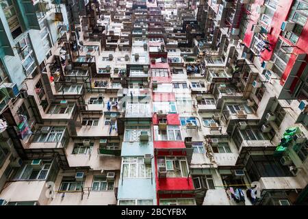 Densely populated housing in the old residential district of Quarry Bay, Hong Kong. Nicknamed 'Monster Building,' the interconnected apartments have b Stock Photo