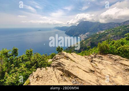 Amazing view from the path to positano on the amalfi coast. The italian Sentiero degli Dei (Walk of Gods). Stock Photo