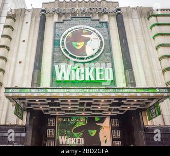 LONDON-: The Apollo Victoria Theatre, with the long running show 'Wicked' located outside Victoria Station Stock Photo
