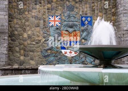 Crest & fountain, Confederation Garden Court, Victoria, Vancouver Island, British Columbia, Canada, North America Stock Photo