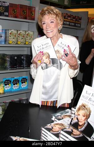 September 22, 2012, Studio City, CA, USA: LOS ANGELES - SEP 22:  Jeanne Cooper at the Jeanne Cooper Book Signing at the Bookstar on September 22, 2012 in Studio City, CA (Credit Image: © Kay Blake/ZUMA Wire) Stock Photo