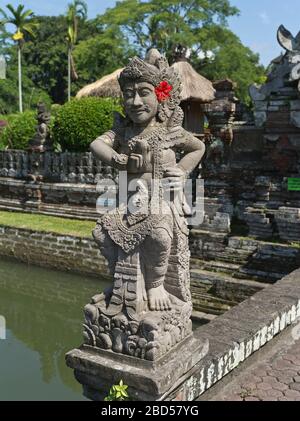 dh Pura Taman Ayun Royal Temple BALI INDONESIA Mengwi Balinese statue idol guarding Temple hinduism hindu religion asian Stock Photo