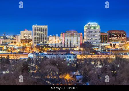 Colorado Springs, Colorado, USA downtown city skyline at night. Stock Photo