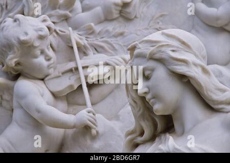 Tomb of Johann Strauss Jr in the Zentralfriedhof, Central Cemetery of Vienna, Austria Stock Photo