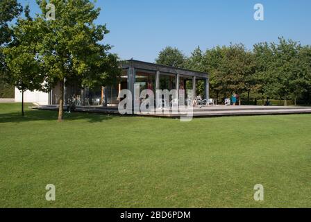 Landscape Architecture Thames Barrier Park, North Woolwich Road, Royal Docks, London E16 2HP Patel Taylor Group Signes Alain Provost Alain Cousseran Stock Photo