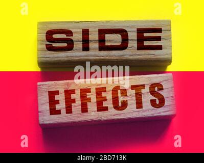 SIDE EFFECTs on wooden blocks. Pharmaceutical medical drugs Concept Stock Photo