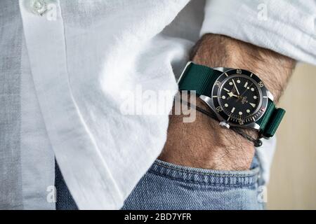 tudor black bay 58 nato