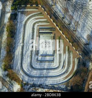 Fan Trailgraveyard of club Schalke 04 football tradition in the cemetery Beckhausen-Sutum in winter, 28.12.2014, aerial view, Germany, North Rhine-Westphalia, Ruhr Area, Gelsenkirchen Stock Photo