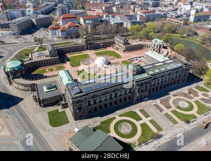 File:Castillo dina 20081120 olympiade dresden.jpg - Wikimedia Commons