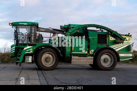 Chipper To The Orchard Albach Diamant 00 Used To Clean The Area For The New Port In Szczecin Stock Photo Alamy