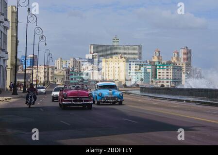 Cruising down the Malecón in Havana, Cuba Stock Photo