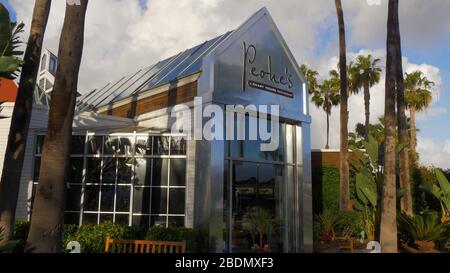 restaurant and cafes at Centennial Park Coronado - CALIFORNIA, USA - MARCH 18, 2019 Stock Photo