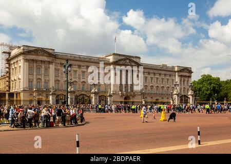 A must see on any tourists list is a stop at Buckingham Palace.