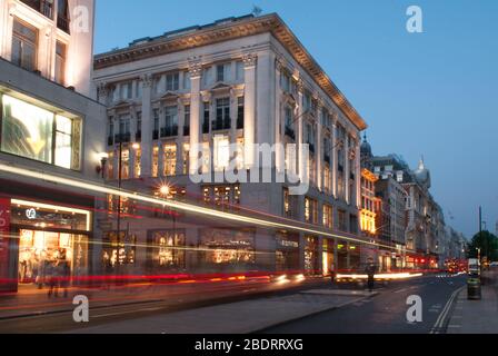 Urban Outfitters 200 Oxford Street, Fitzrovia, London W1D 1NU Stock Photo