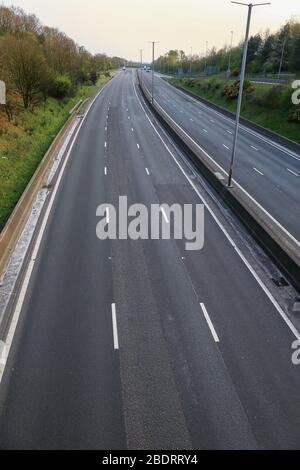 Bromsgrove, Worcestershire, UK. 9th Apr, 2020. An extraordinarily quiet M5 motorway southbound near Birmingham on the Thursday afternoon before the Easter Bank Holiday weekend, as people obey the government instructions to stay away from tourist areas and stay at home. Under normal circumstances, the southbound carriageway is busy with caravans, campervans and tourist traffic from the midlands making their way south for the weekend. Only a few cars and lorries can be seen. Credit: Peter Lopeman/Alamy Live News Stock Photo