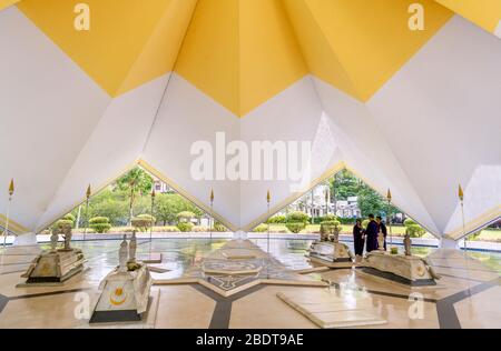 National Heroes Mausoleum in National Mosque of Malaysia (Masjid Negara Malaysia), Kuala Lumpur, Malaysia Stock Photo