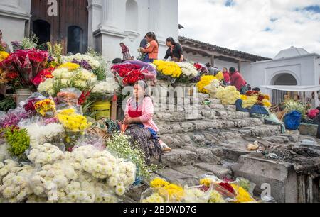 chichicastenango, Guatemala, 27th February 2020: mayan people at the traditional market selling and buying crafts Stock Photo