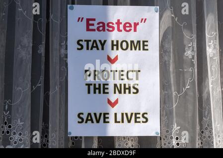 Easter Weekend Stay Home Stay Safe Don T Travel Sign On The A82 Just Outside The Village Of Tarbet Loch Lomond Argyll And Bute Scotland Uk Stock Photo Alamy