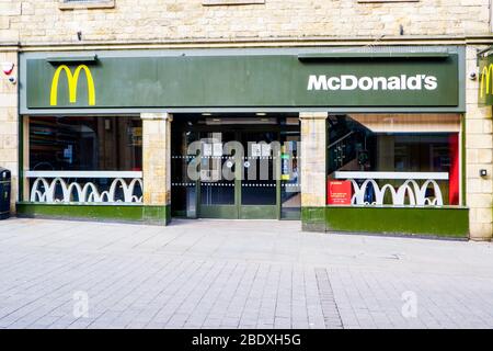 UNITED KINGDOM, LANCASTER - 9TH APRIL 2020 Exterior of shop during lockdown for Covid 19 Virus Stock Photo