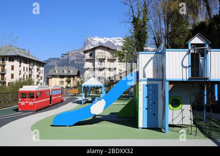 Aire de jeux. Jardin d'enfants. Jardin du Mont-Blanc. Saint-Gervais-les-Bains. haute-Savoie. France. Stock Photo