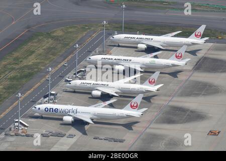 JAL airplanes lined up at Haneda Airport one day after the emergency declaration on April 8, 2020. Credit: Tadayuki YOSHIKAWA/Aviation Wire/AFLO/Alamy Live News Stock Photo