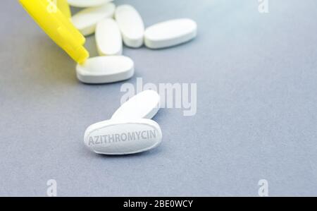 Azithromycin antibiotic pill, possible treatment for Corona virus Covid-19 Stock Photo