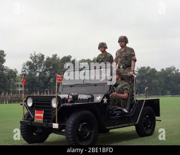 GEN Edwin H. Burba Jr., left, and GEN Colin L. Powell prepare to ...