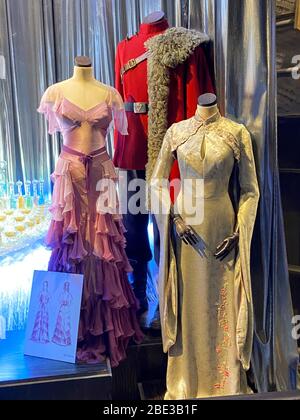Ron Weasley's Dress Robes - Harry Potter WB Studio Tour Stock Photo - Alamy