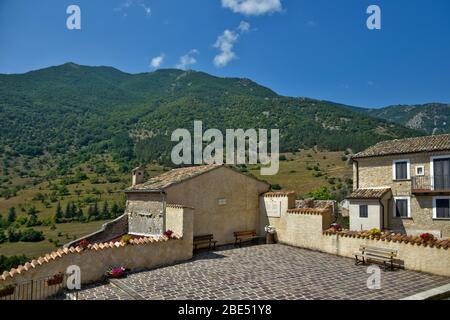 Panoramic view of the town of Villalago in Italy Stock Photo