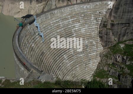 Die Grimsel-Staumauer im Berner Oberland, Schweiz Stock Photo